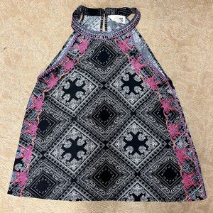Sleeveless embroidered top